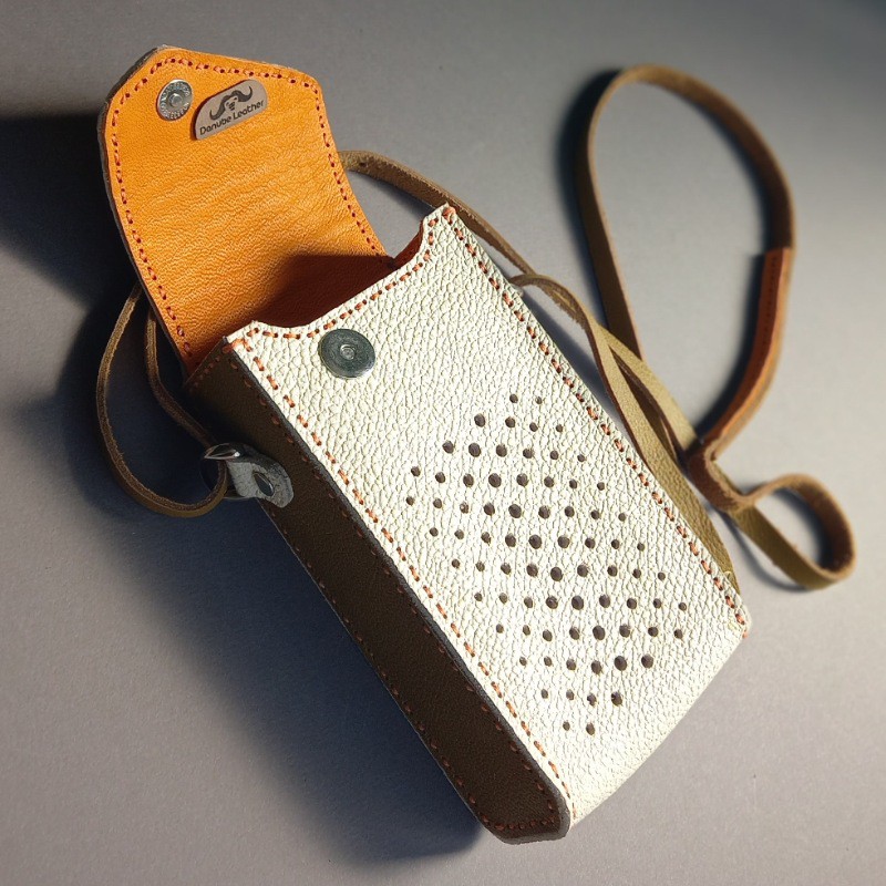 کیف موبایل چرم رودوشی از چرم ضخیم گاوی