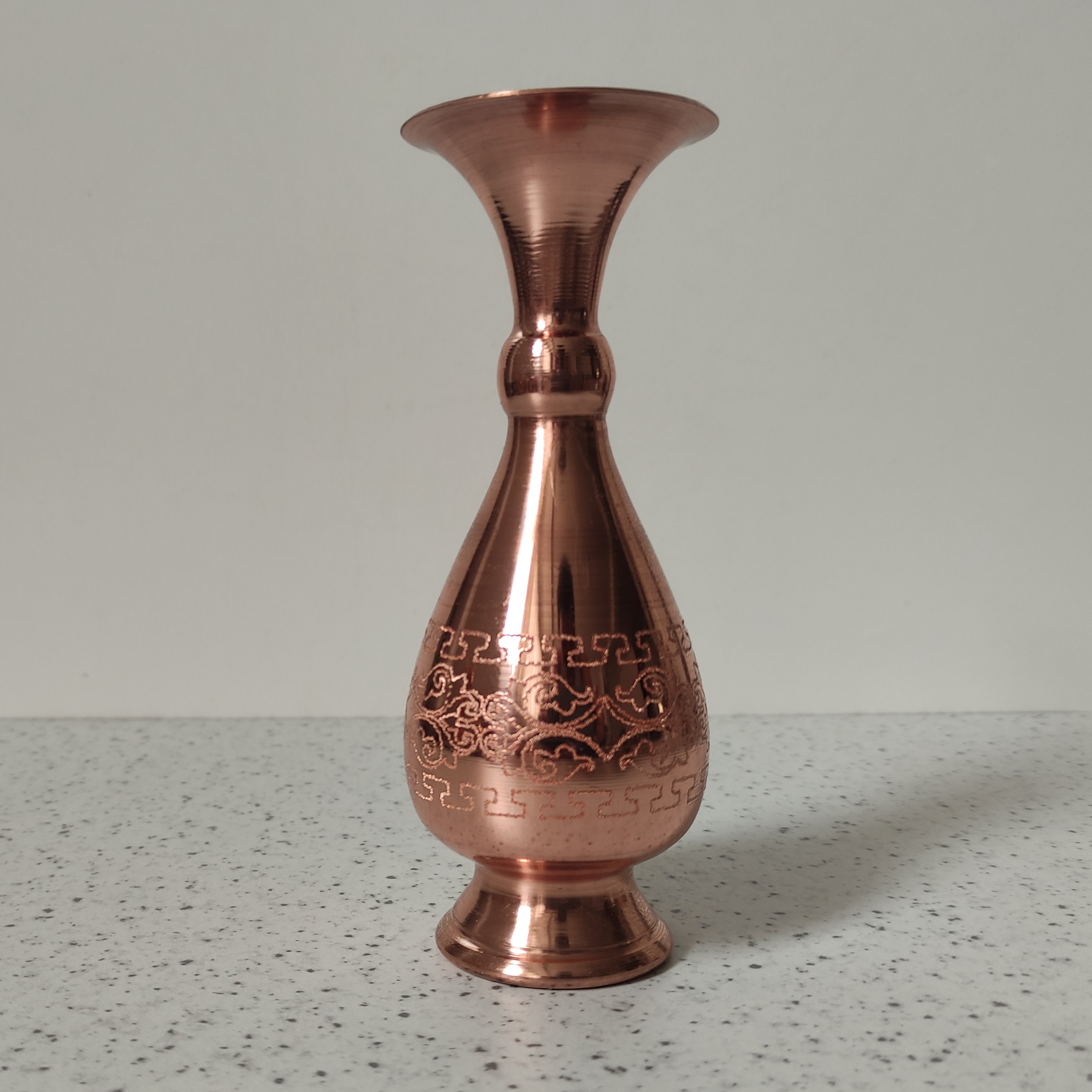 گلدان طرحدار کوچک مسی نانو