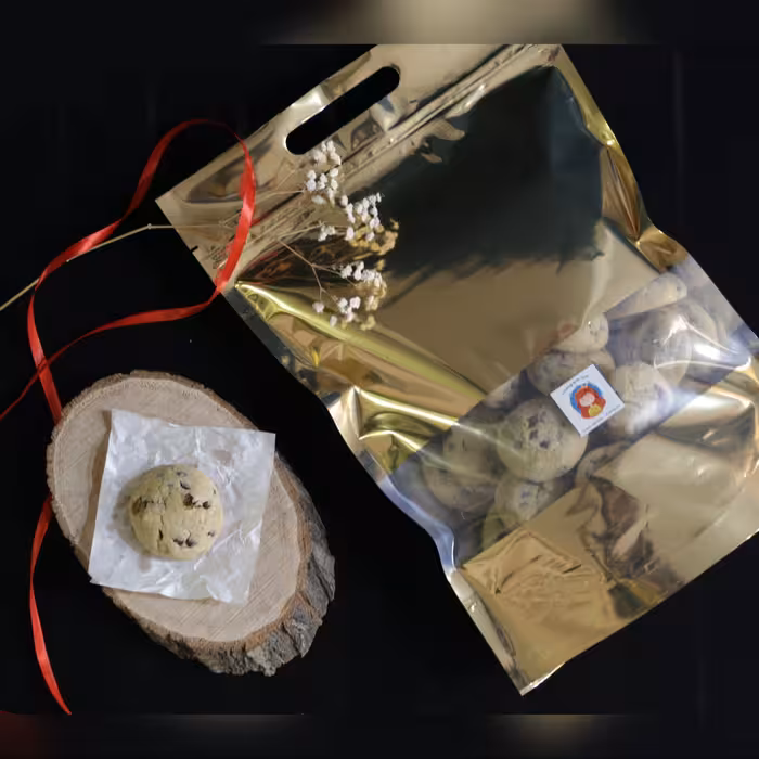 کوکی شکلات گردو  نسبتا رژیمی با شکر  قهوه ای و کره گیاهی