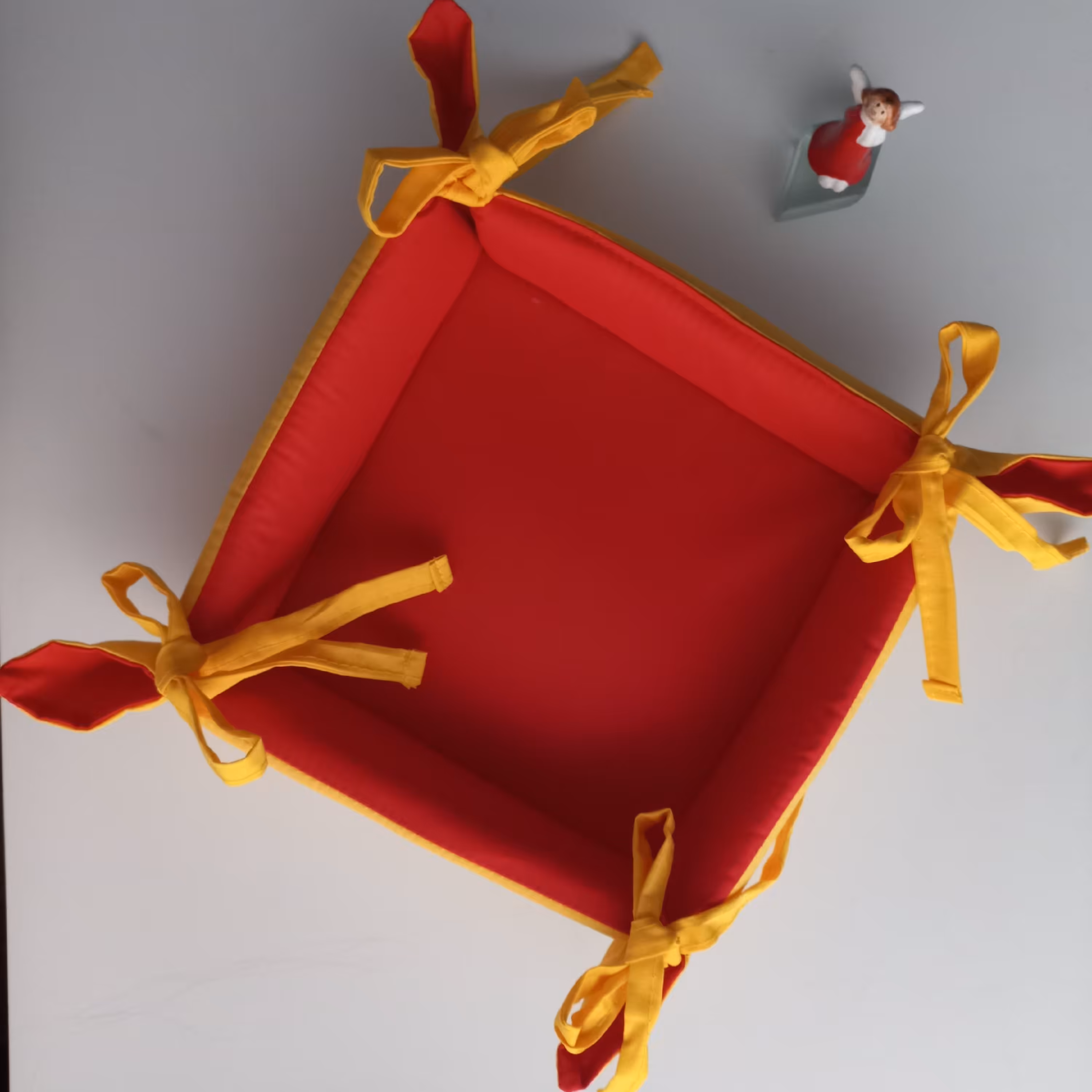 سبد نان پارچه ای قابل سستشو 20×20 پارچه کاملا نخی