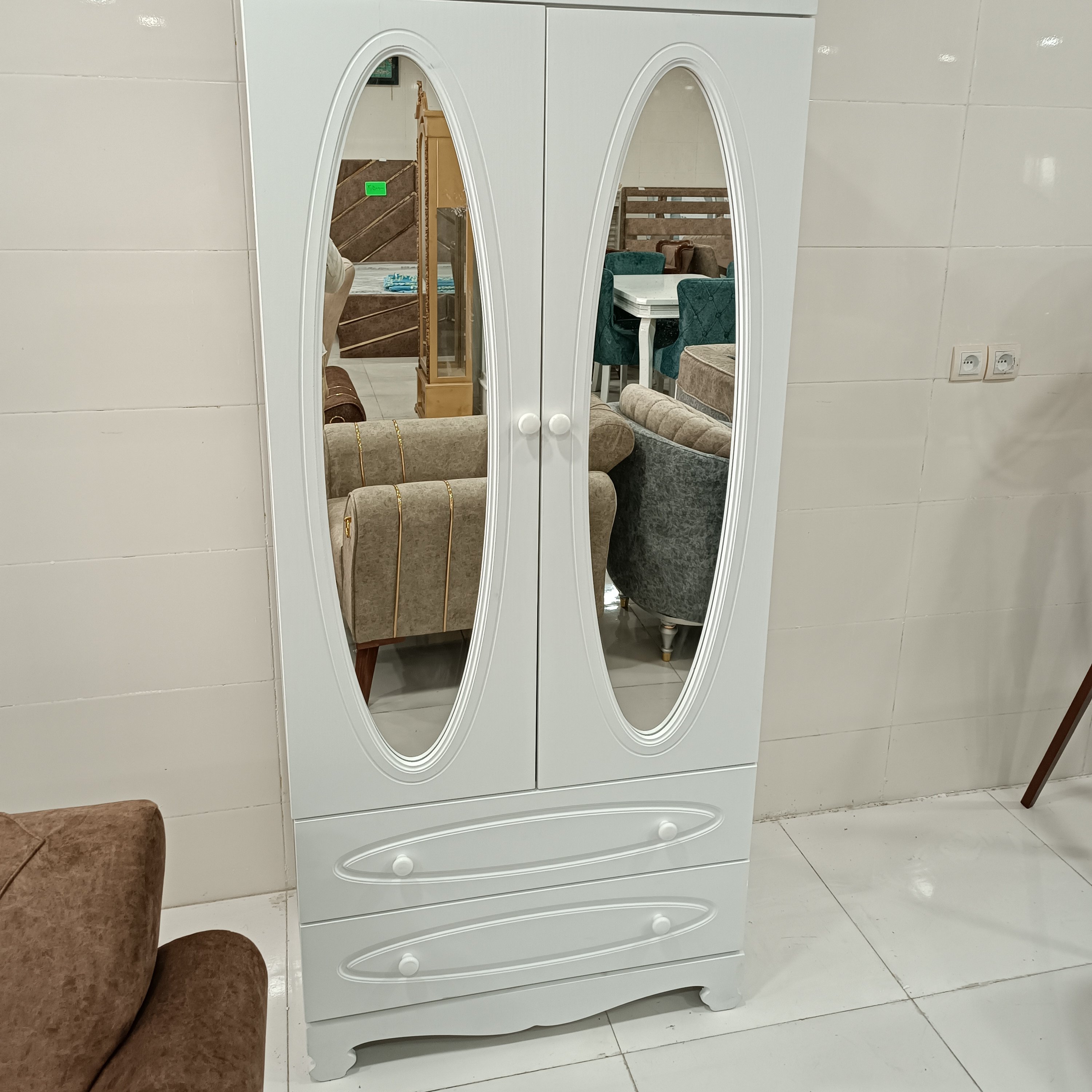 کمد 2 درب وکیوم ایینه خور رنگ سفید