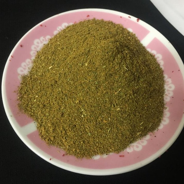 ادویه قورمه سبزی اعلا بسیار خوشعطر و طعم در بسته بندی کاملا بهداشتی