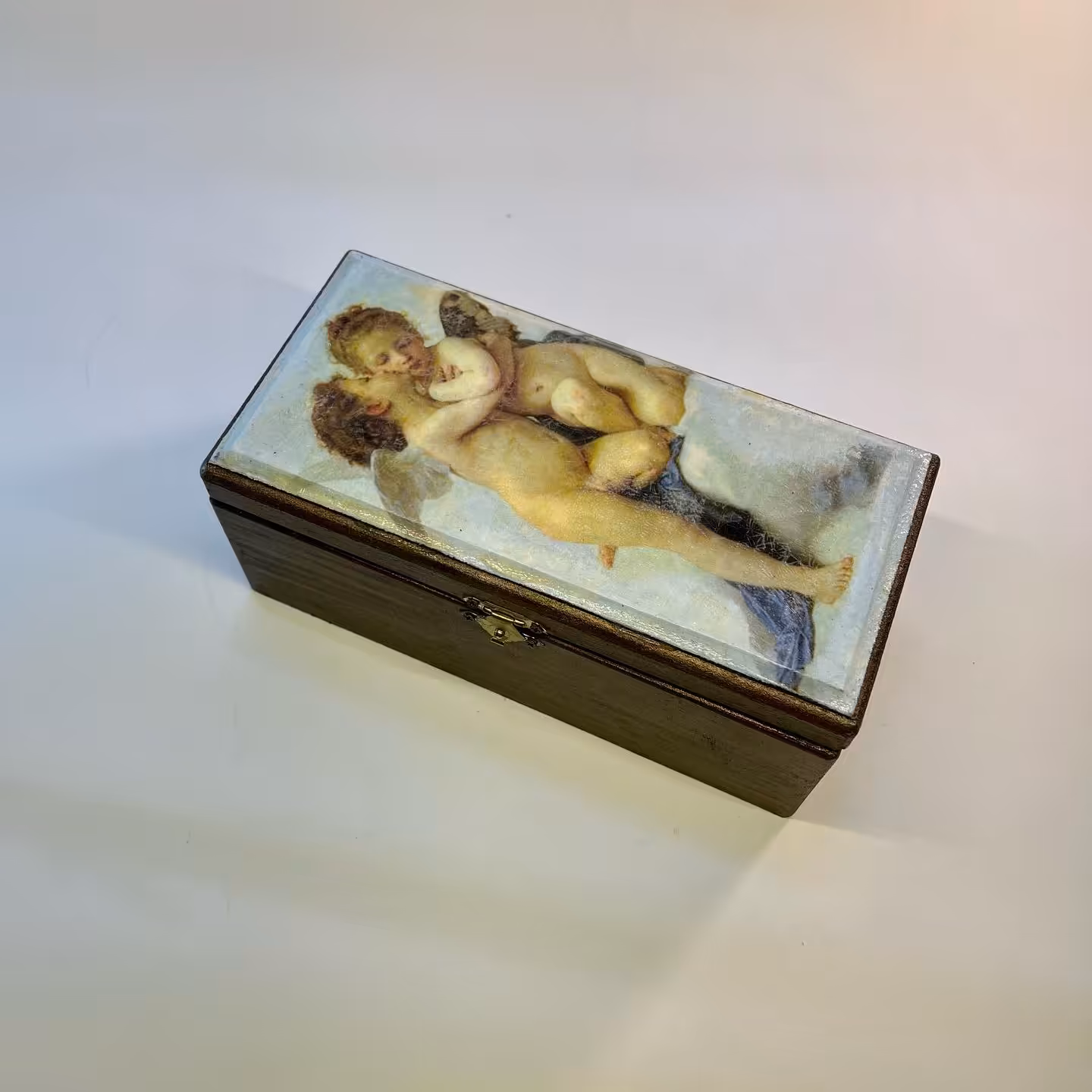 جعبه چوبی دکوپاژ