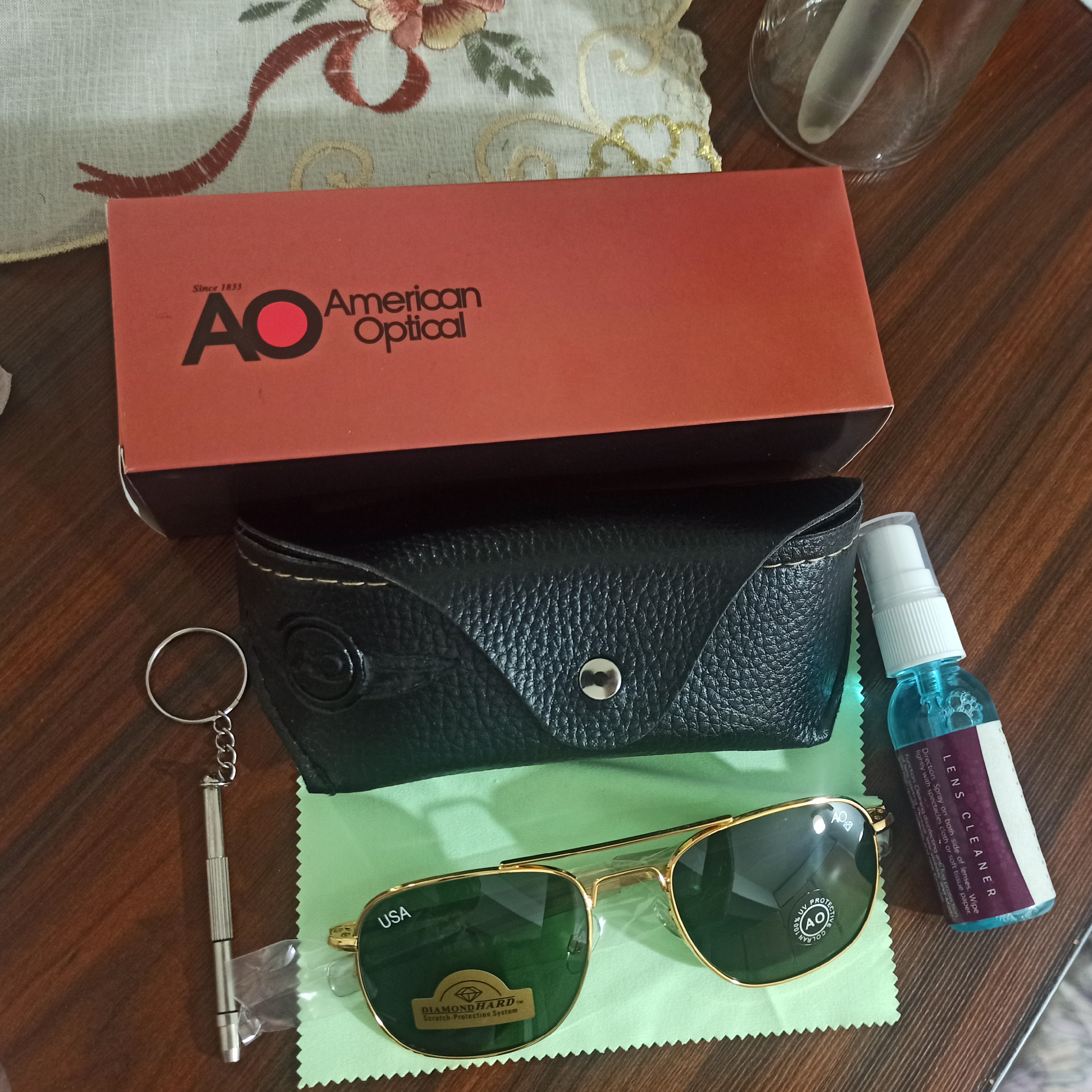 عینک خلبانی AO  فرم طلایی شیشه نشکن آنتی رفلکس  سایز 54