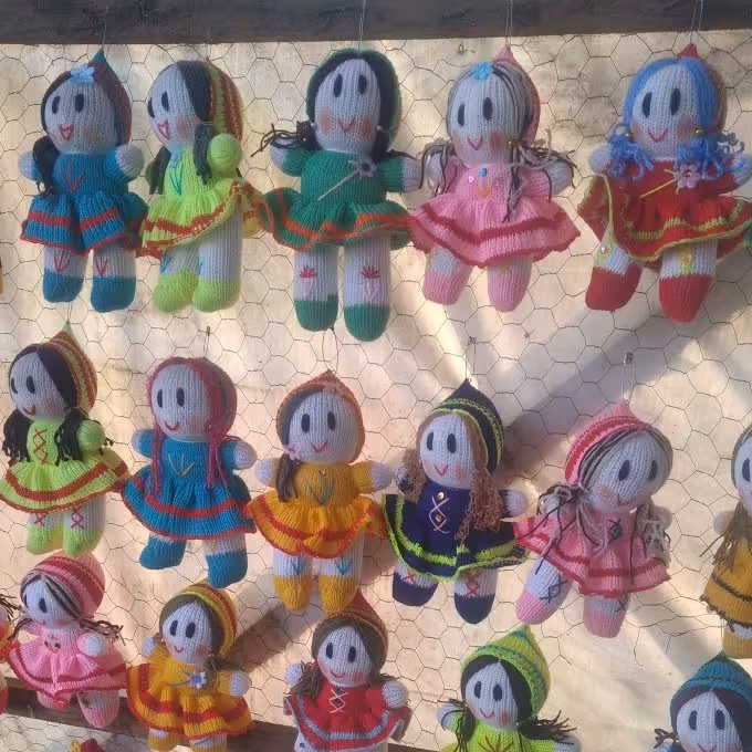 عروسک ماشینی  ماسوله بسیارخوشگل