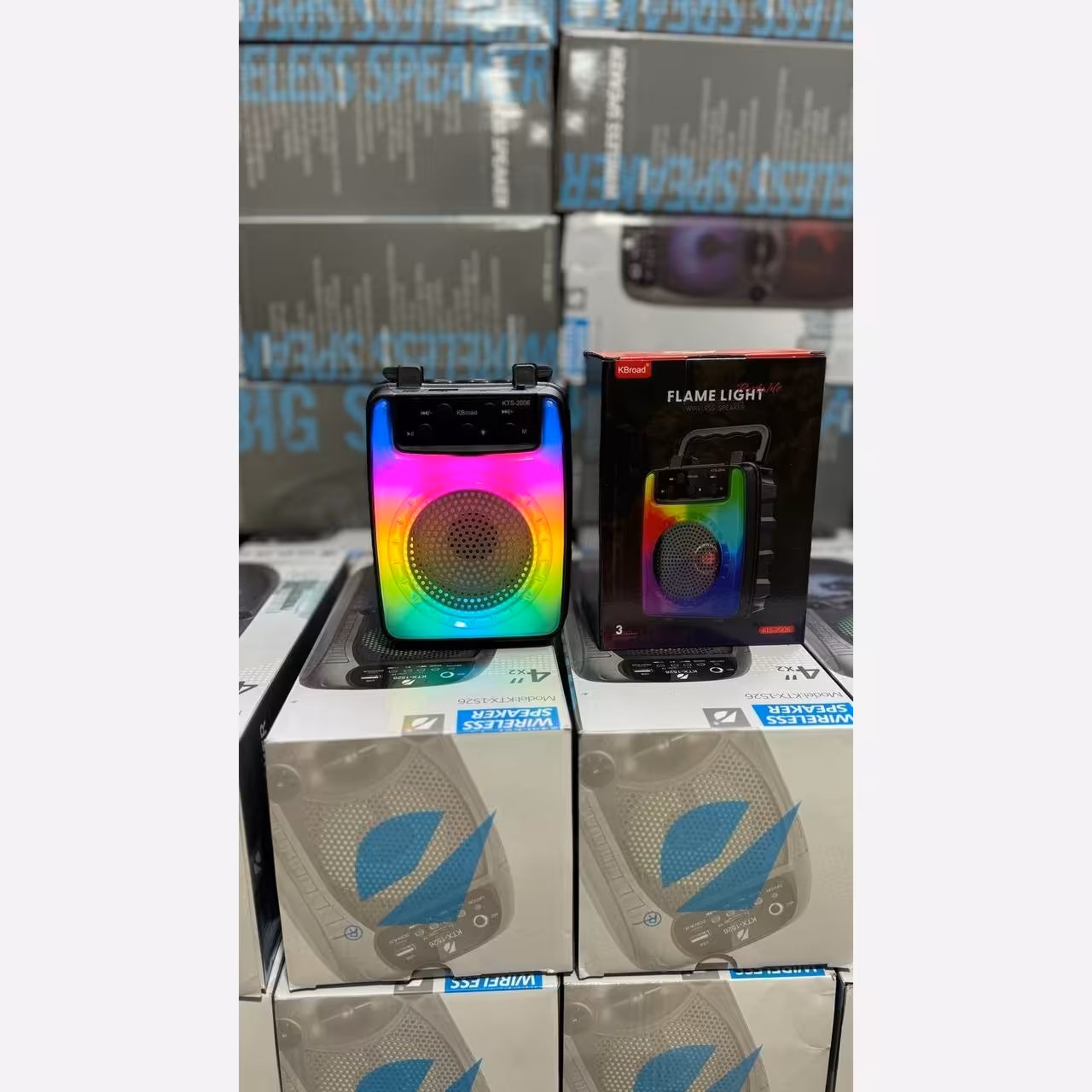 اسپیکر بلوتوثی اصلی رقصنوردارباتری بزرگ درجه1گارانتی فعال اسپیکر شارژی اسپیکر بلوتوث 