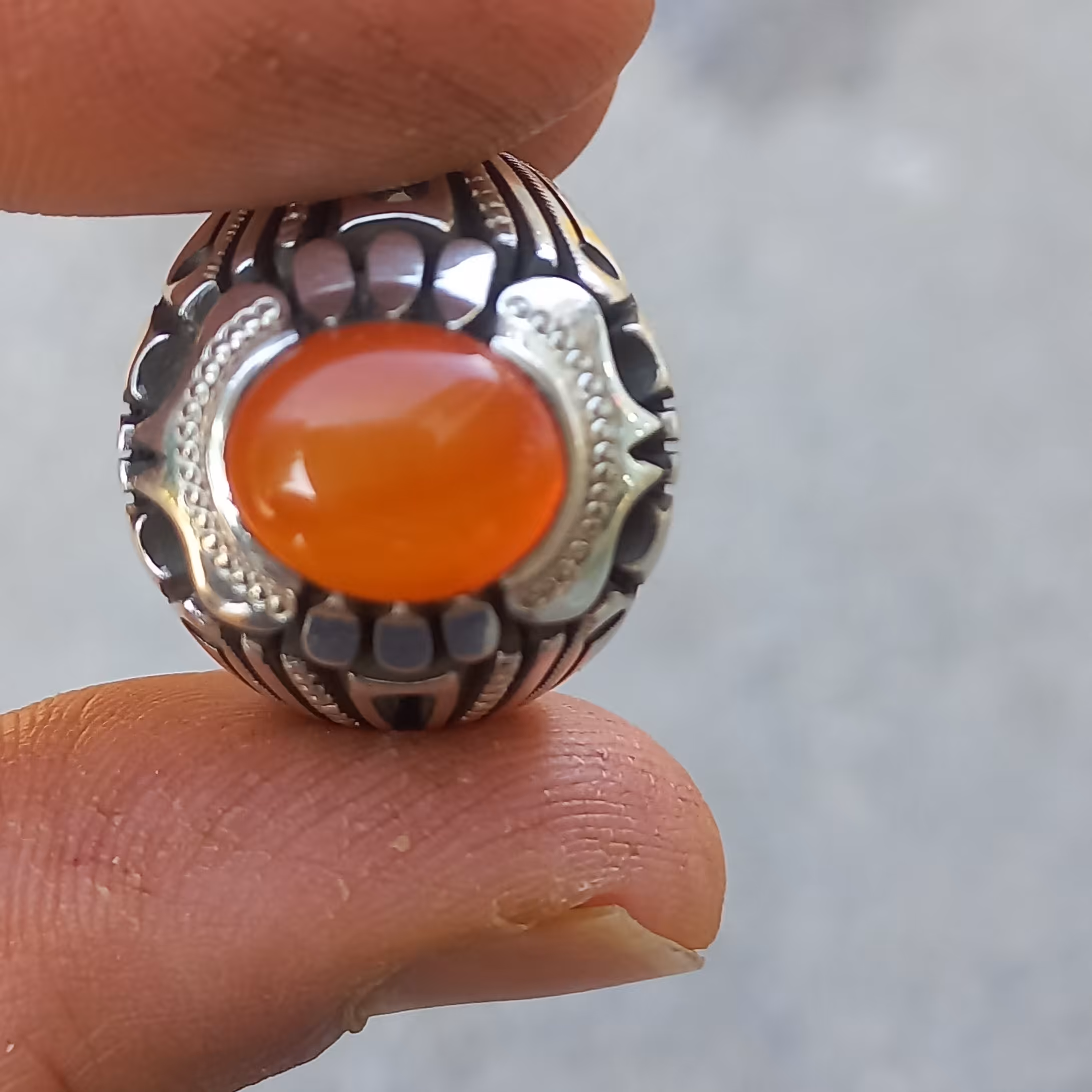 انگشتر عقیق یمنی