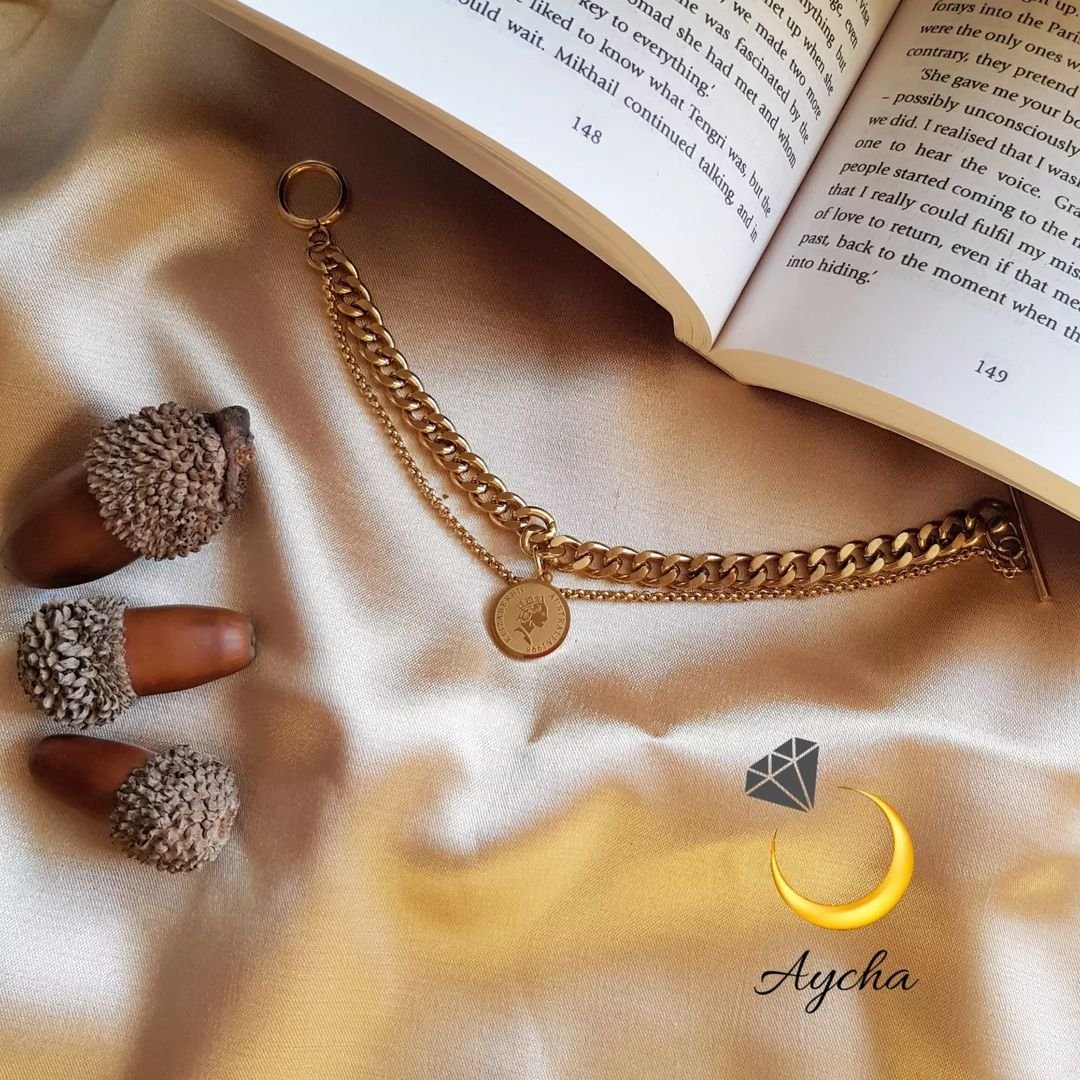 دستبند کارتیر شبه طلا