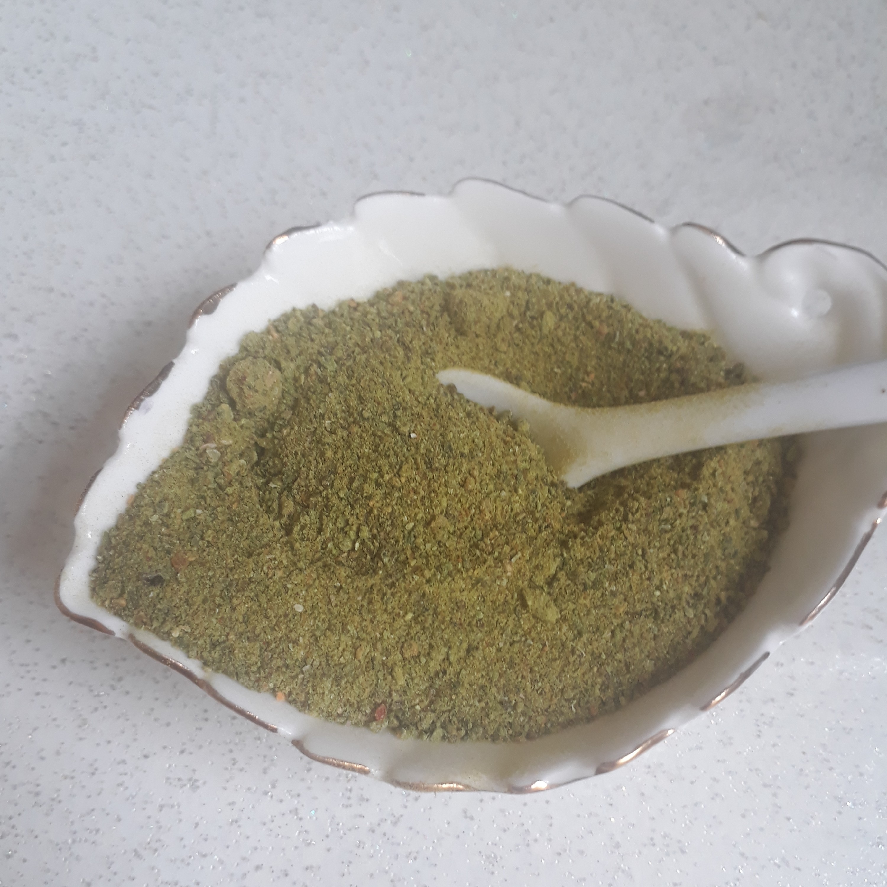 پودر فلفل دلمه ای سبز خانگی