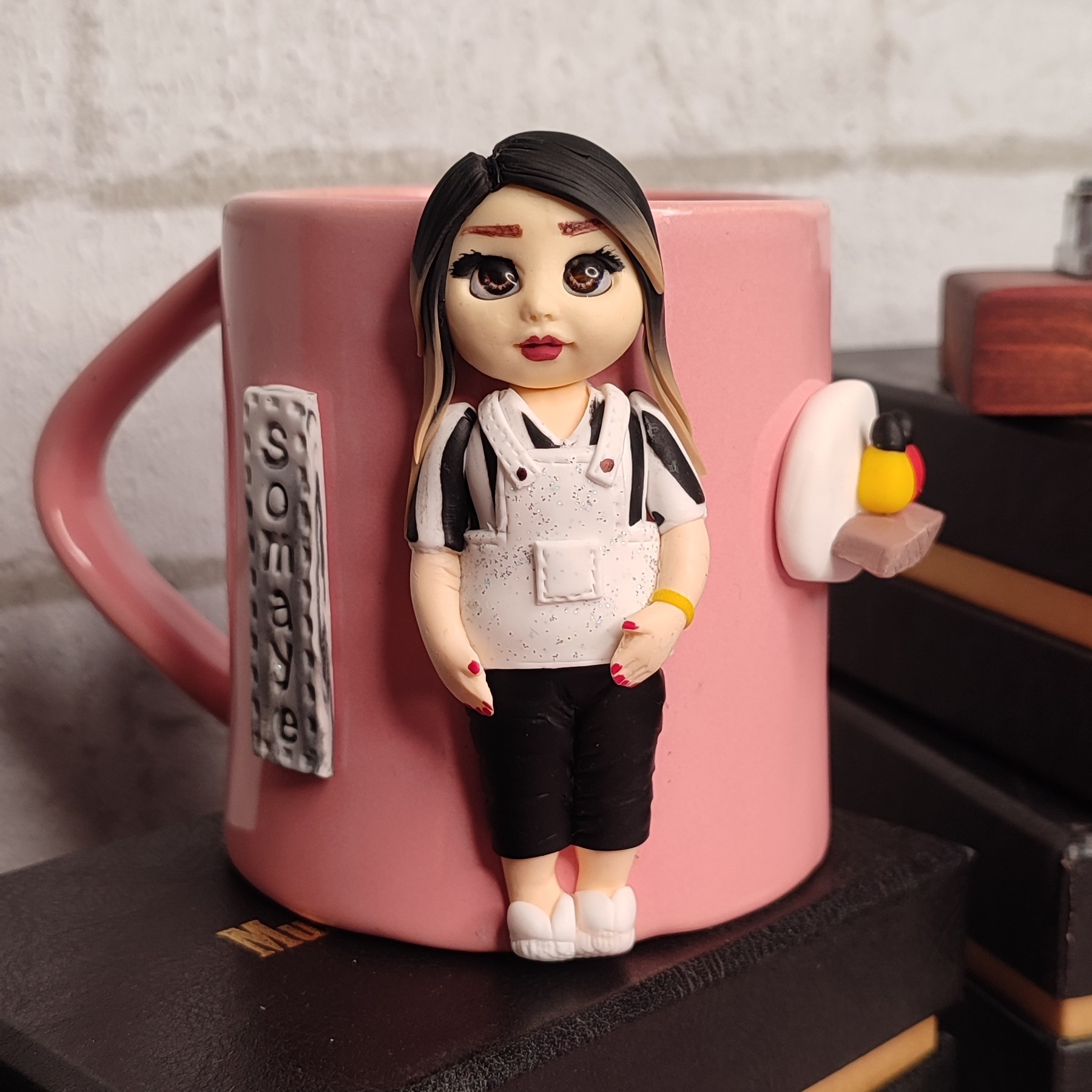 ماگ آرایشگر با بسته بندی هدیه رایگان 