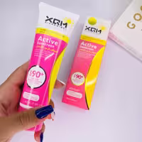 کرم ضد آفتاب spf90بی رنگ xqm 80 ml
