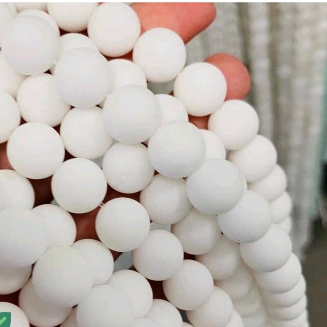 مروارید سنگ اونیکس سفید مات سایز8(تعداد50در هر ریسه)