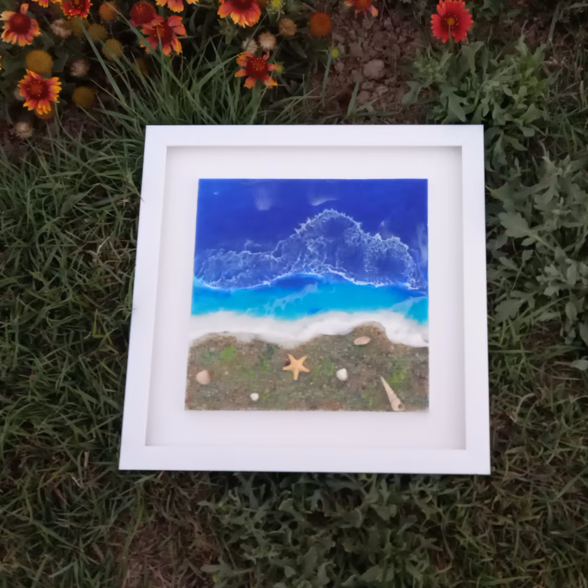 تابلوی رزینی ، دریایی ، سایزش با تابلو 40 ، رنگش آبی فیروزه ای سفید ، 