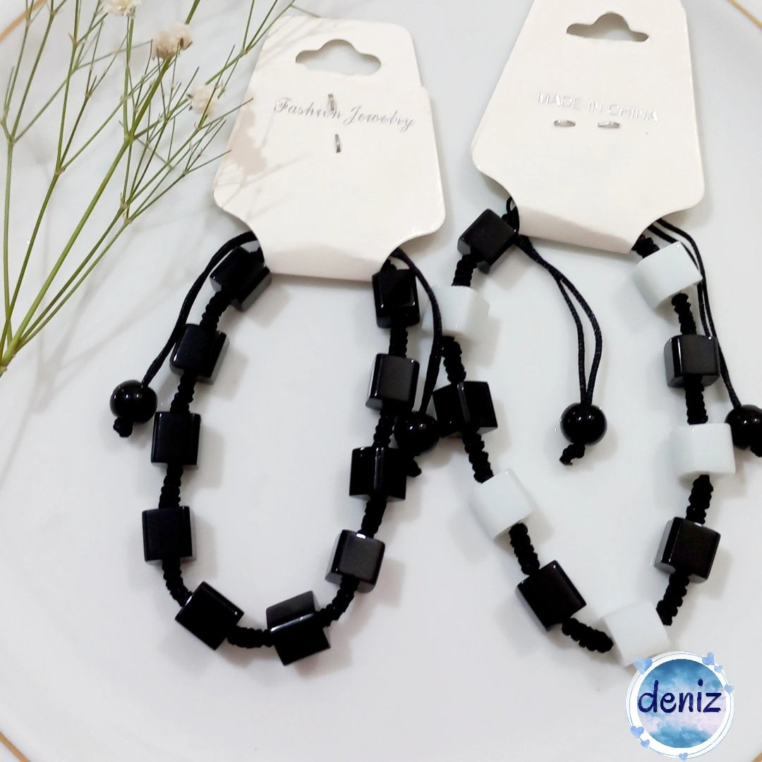 دستبند مهره ای