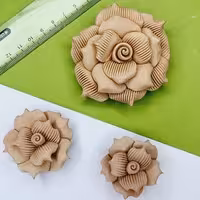 پک 3 عددی گل آویز  سفالی در سه سایز مختلف قابل رنگ آمیزی 