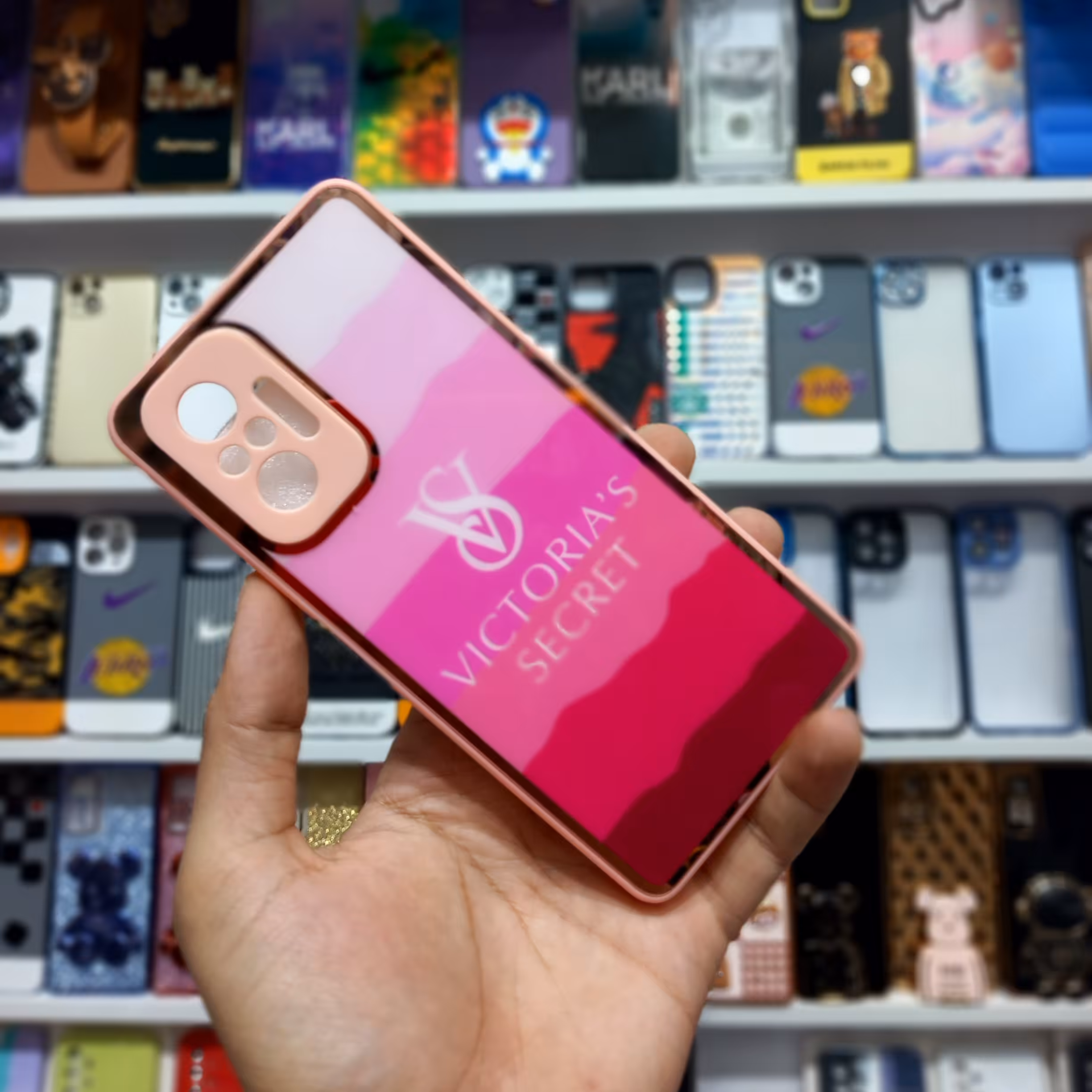 قاب طرح دار note 10 pro 