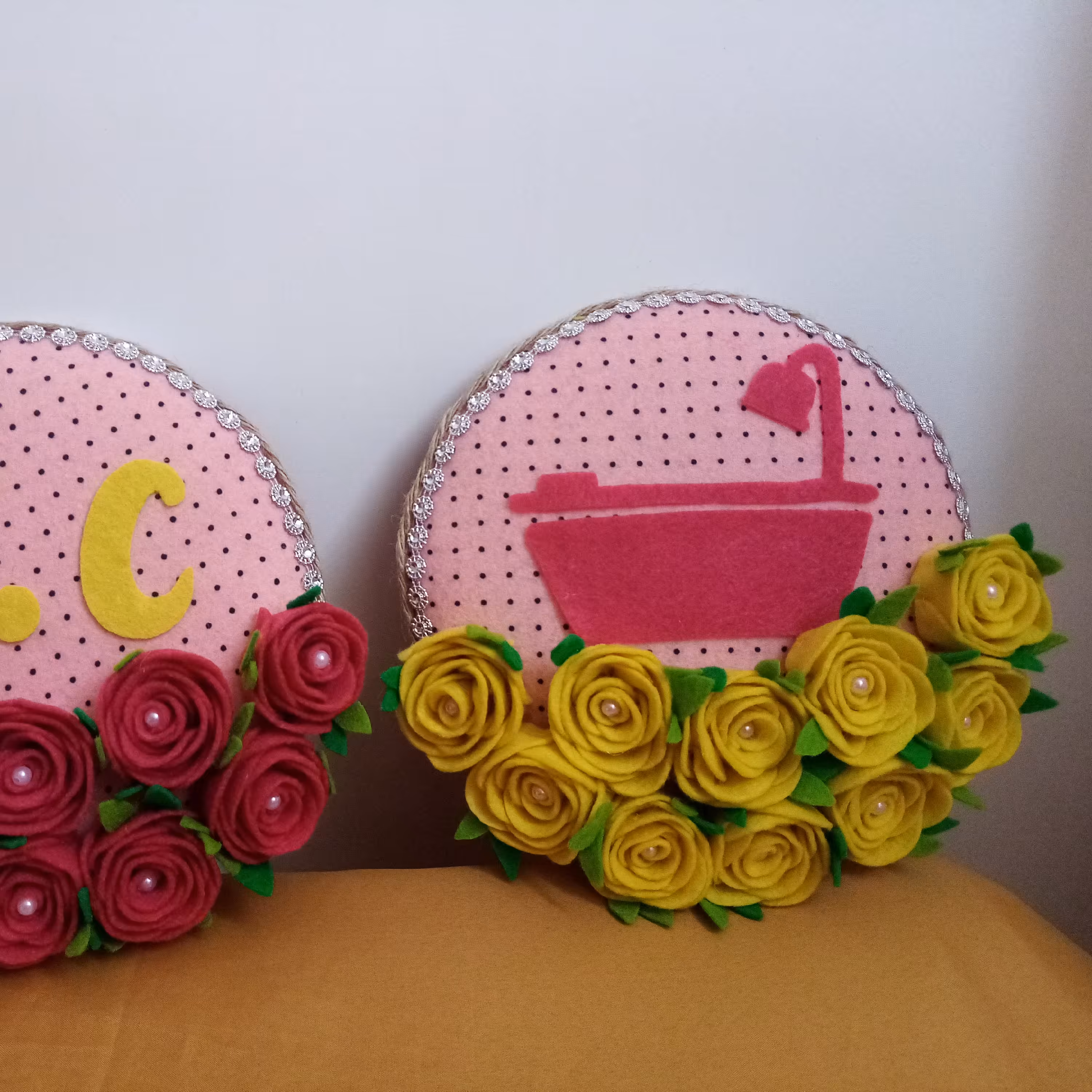 استیکر های حمام ودستشویی مدل گل رز