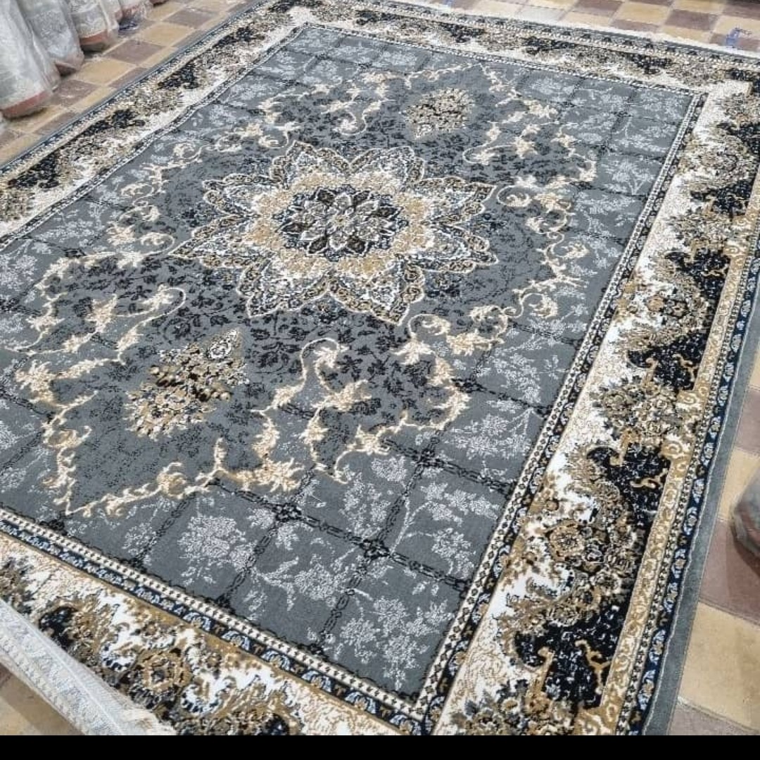 فرش  12 متری سبک  440 شانه بی سی اف (پس کرایه)