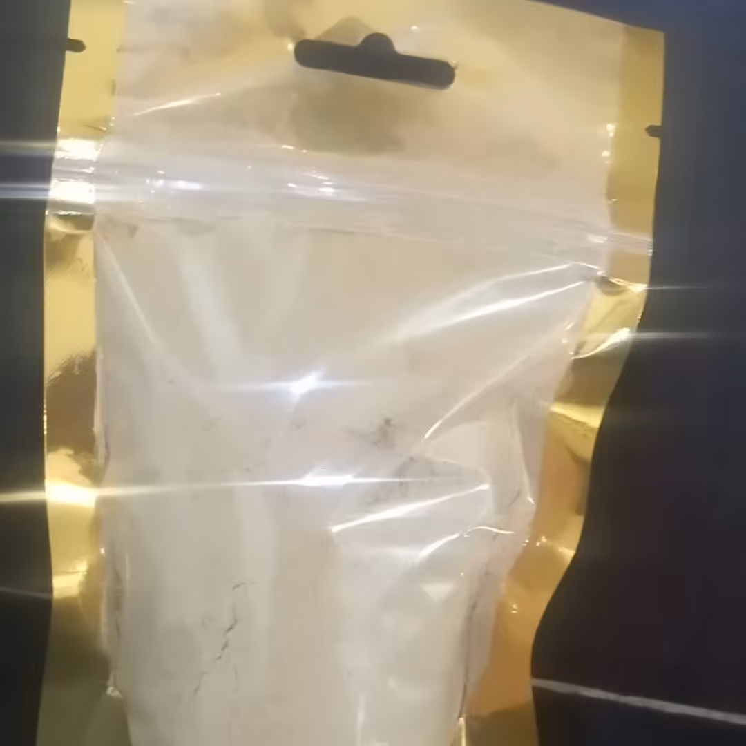 ادویه زنجبیل. قلم افریقایی اسیاب شده به صورت خانگی کاملا ارگانیک وبهداشتی به صورت خالص تهیه شده بابووعطری طبیعی