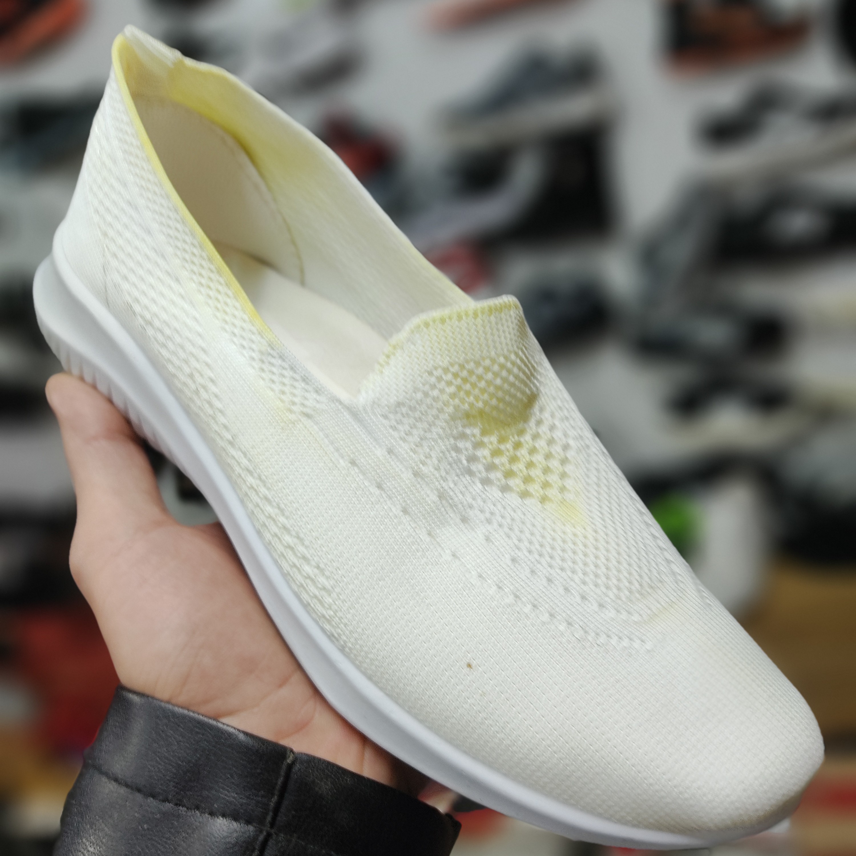 کفش اسپرت بافت زیره پیو تزریق 