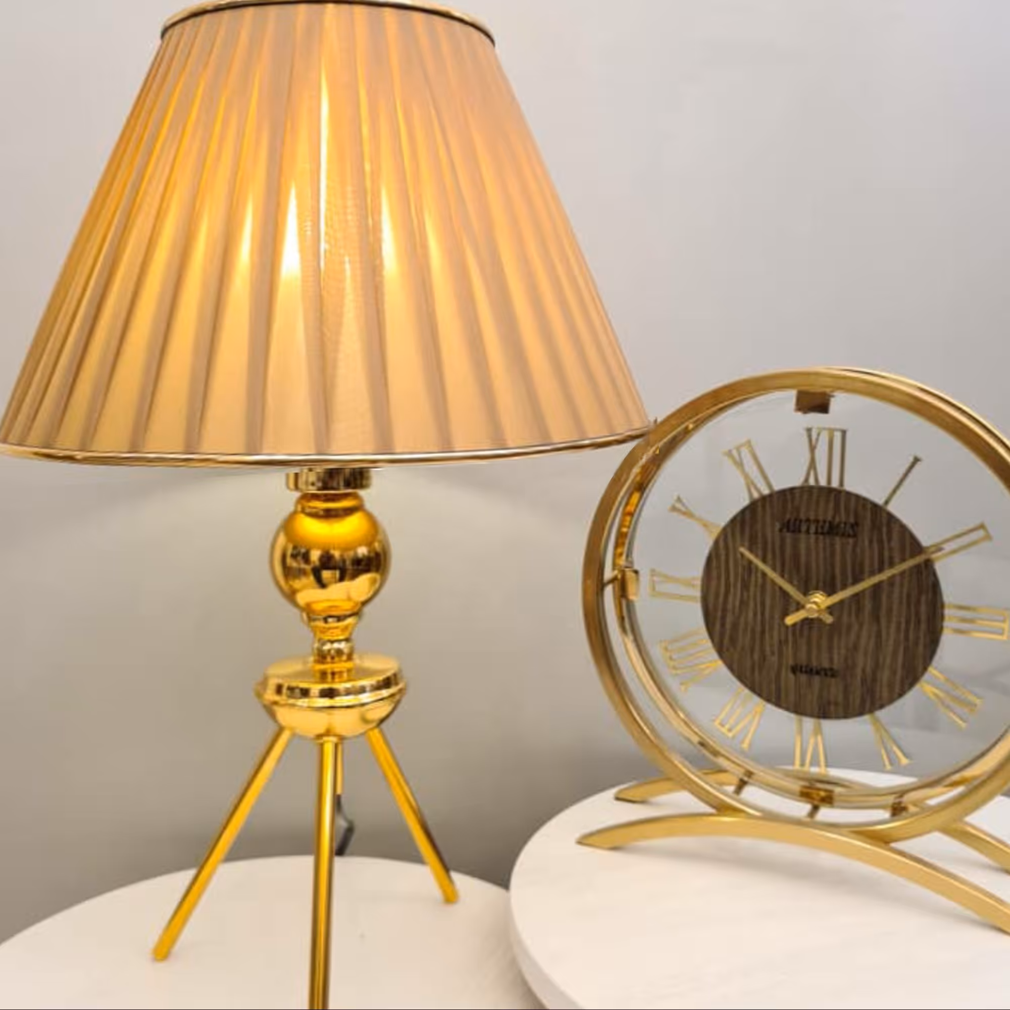 آباژور رومیزی مدل 317.60