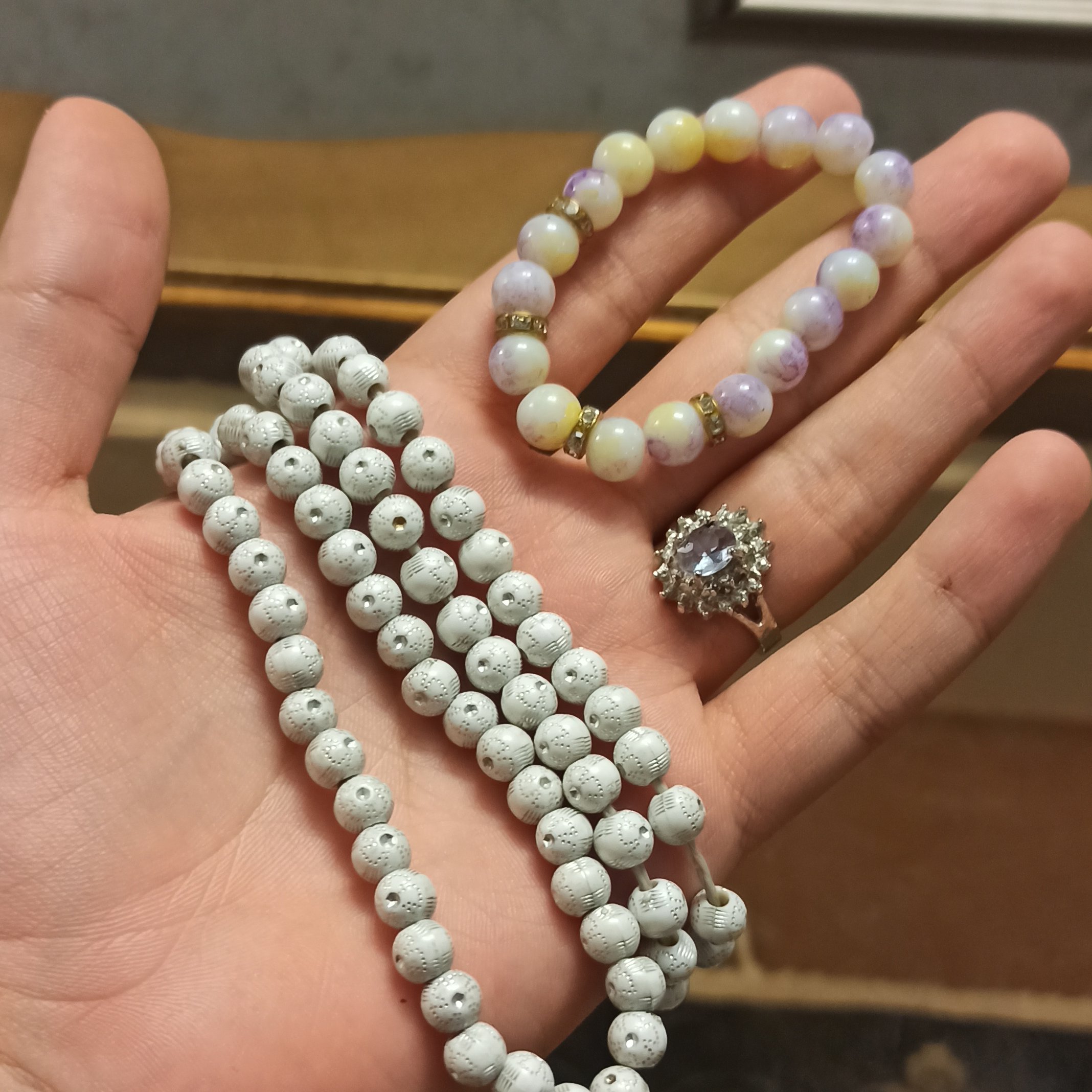 ست تسبیح و انگشتر و دستبند زیبا