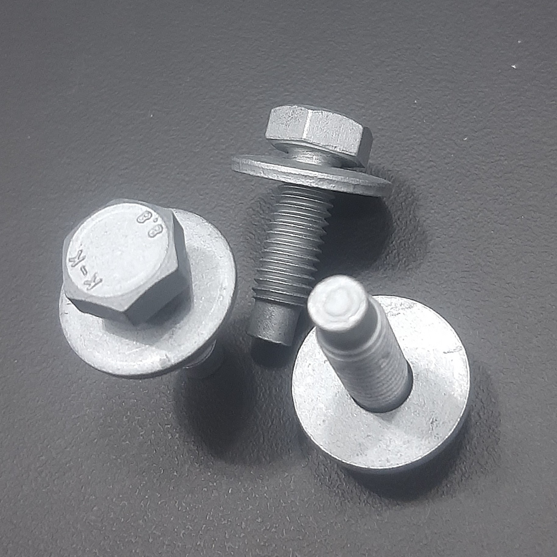 پیچ زیر سینی موتور  مناسب خودرو 405