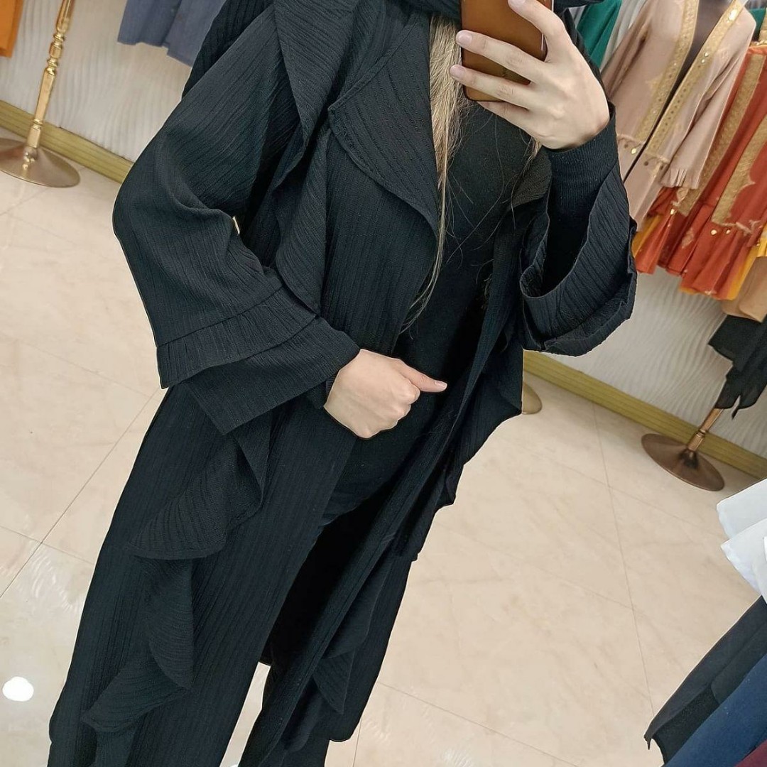 مانتو بلند د..
