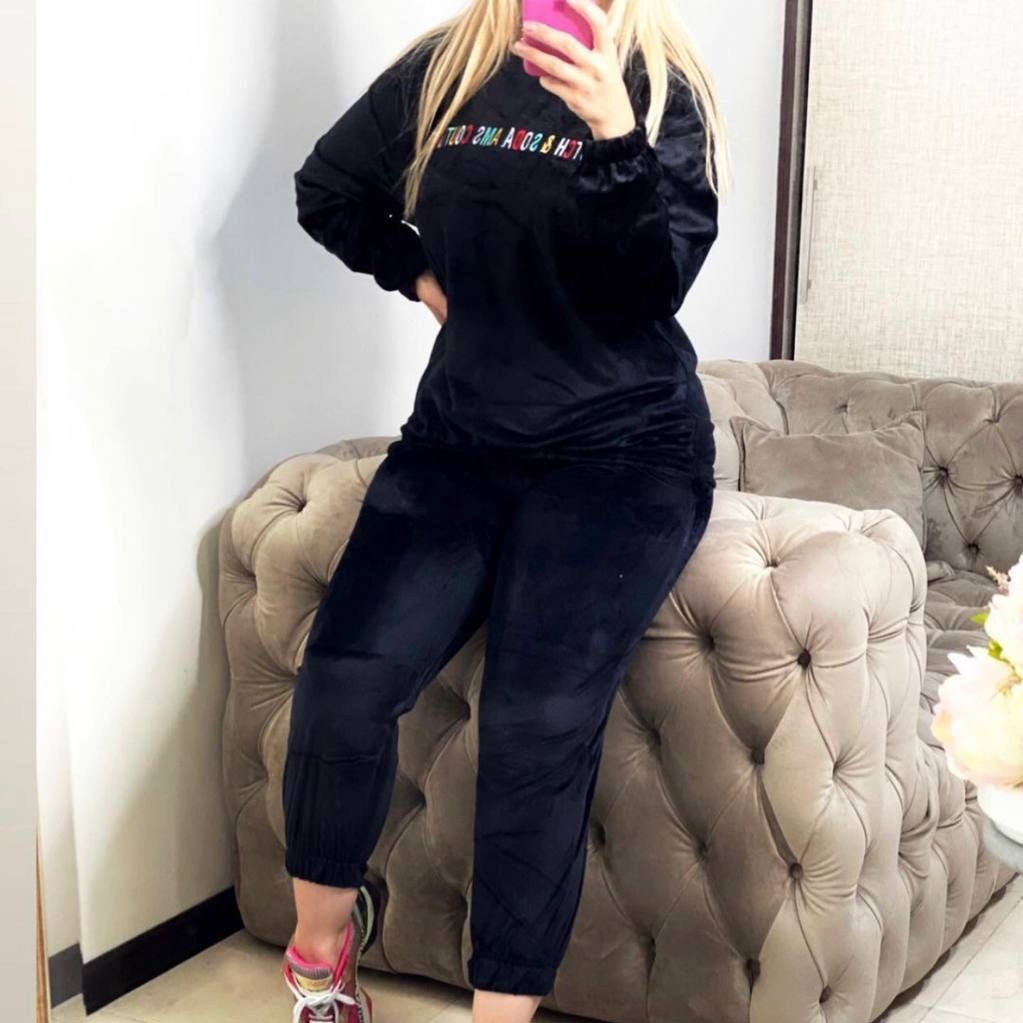 ست بلوز و شلوار مخمل. بلوز شلوار. بلوز و شلوار مخمل. بلوز و شلوار . ست زنانه