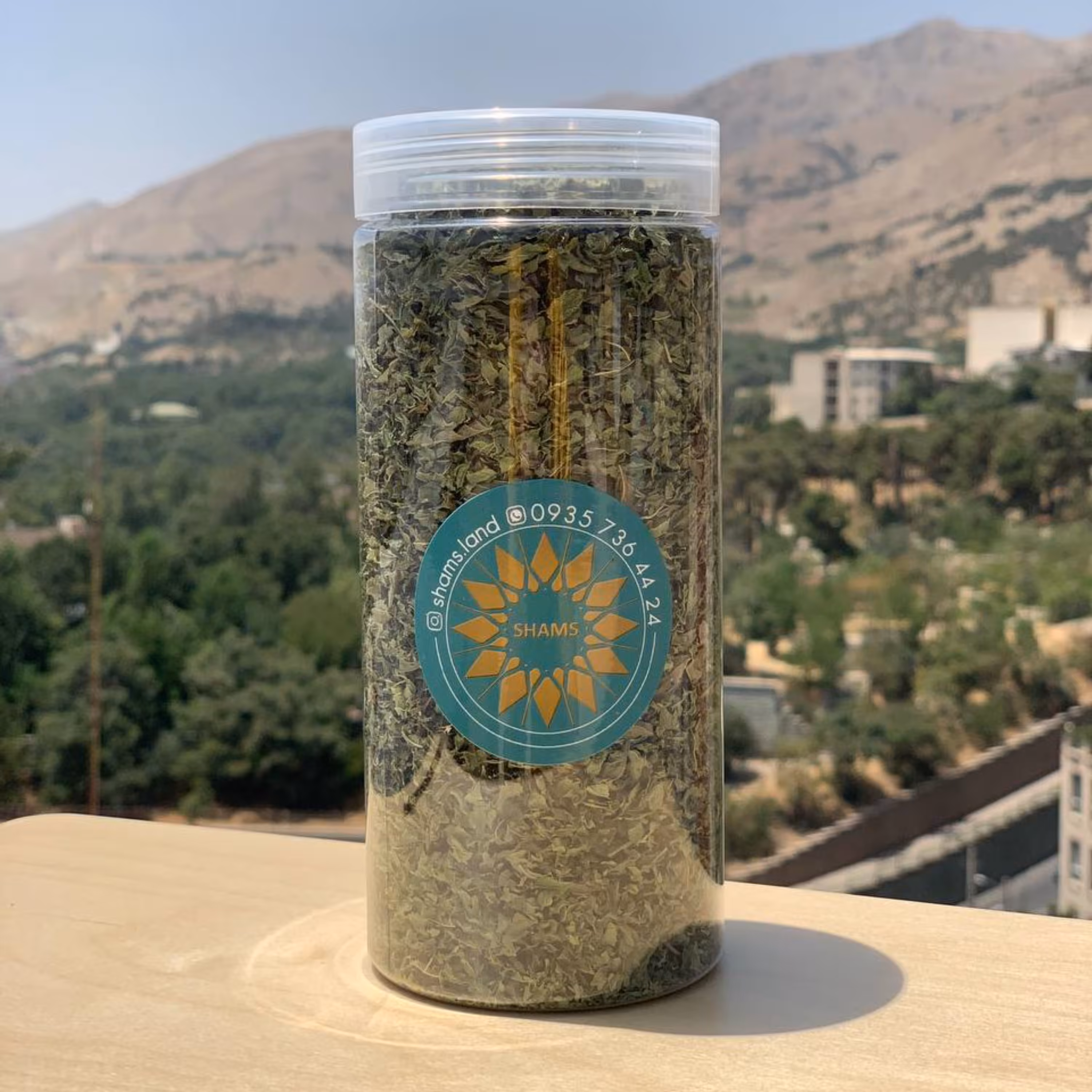 نعنا خشک اعلاء 50 گرمی بسته بندی شده در بطری پلاستیکی