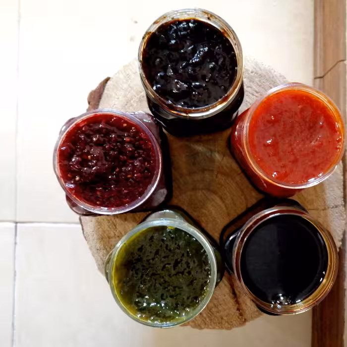 رب لیمو خانگی 500 گرمی با طعم ملس و بسیار خوشمزه 