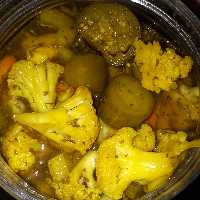 ترشی  مخلوط در بسته بندی 700 گرمی