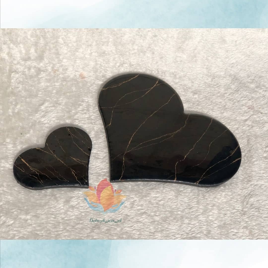 ظرف قلب رزینی ماربل مشکی سرو و زیرلیوانی