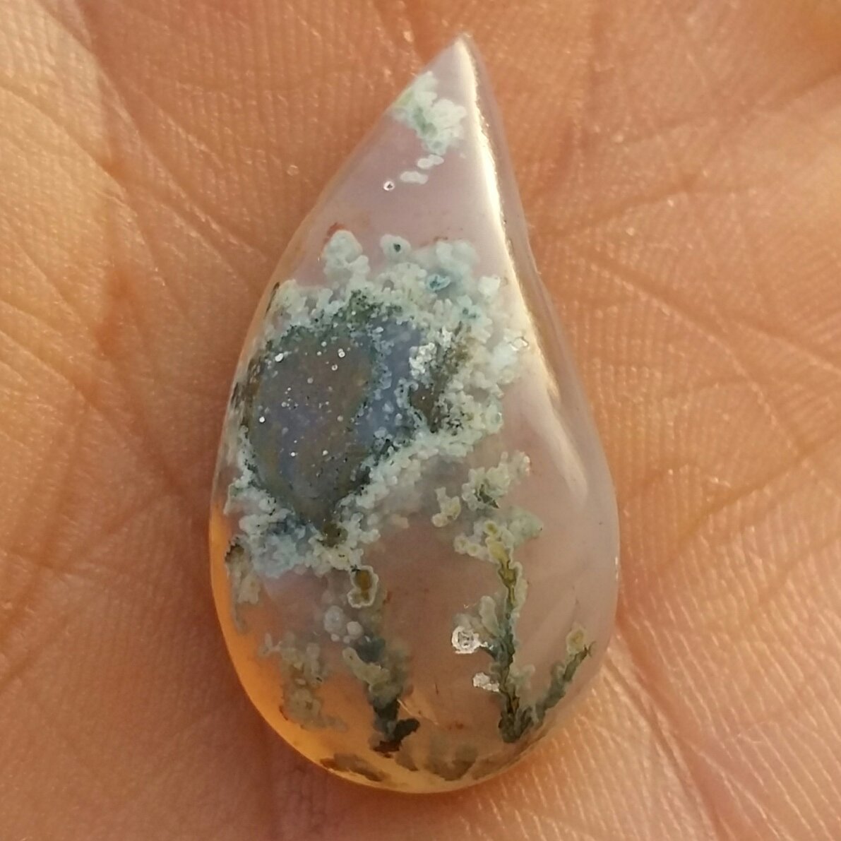 نگین شجر شکوفه مصور شکل گل تراش فانتزی
طرح بته جقه
بسیار زیبا و خاص 100 در 100 طبیعی شاهکار خلقت