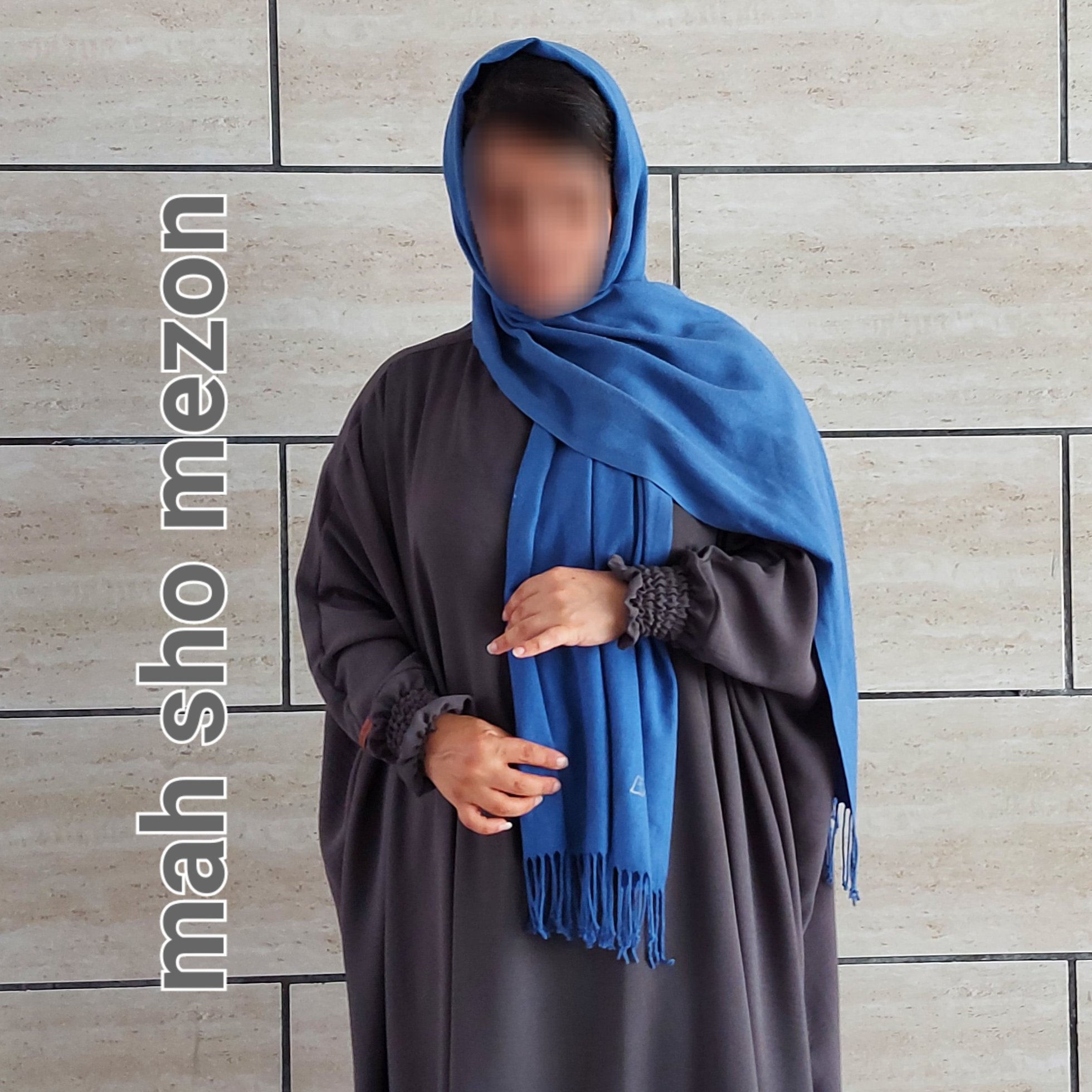 مانتو عبایی ابروبادی با مچ کش دوزی بسیار زیبا و راحت دوخته شده توسط ماه شو مزون