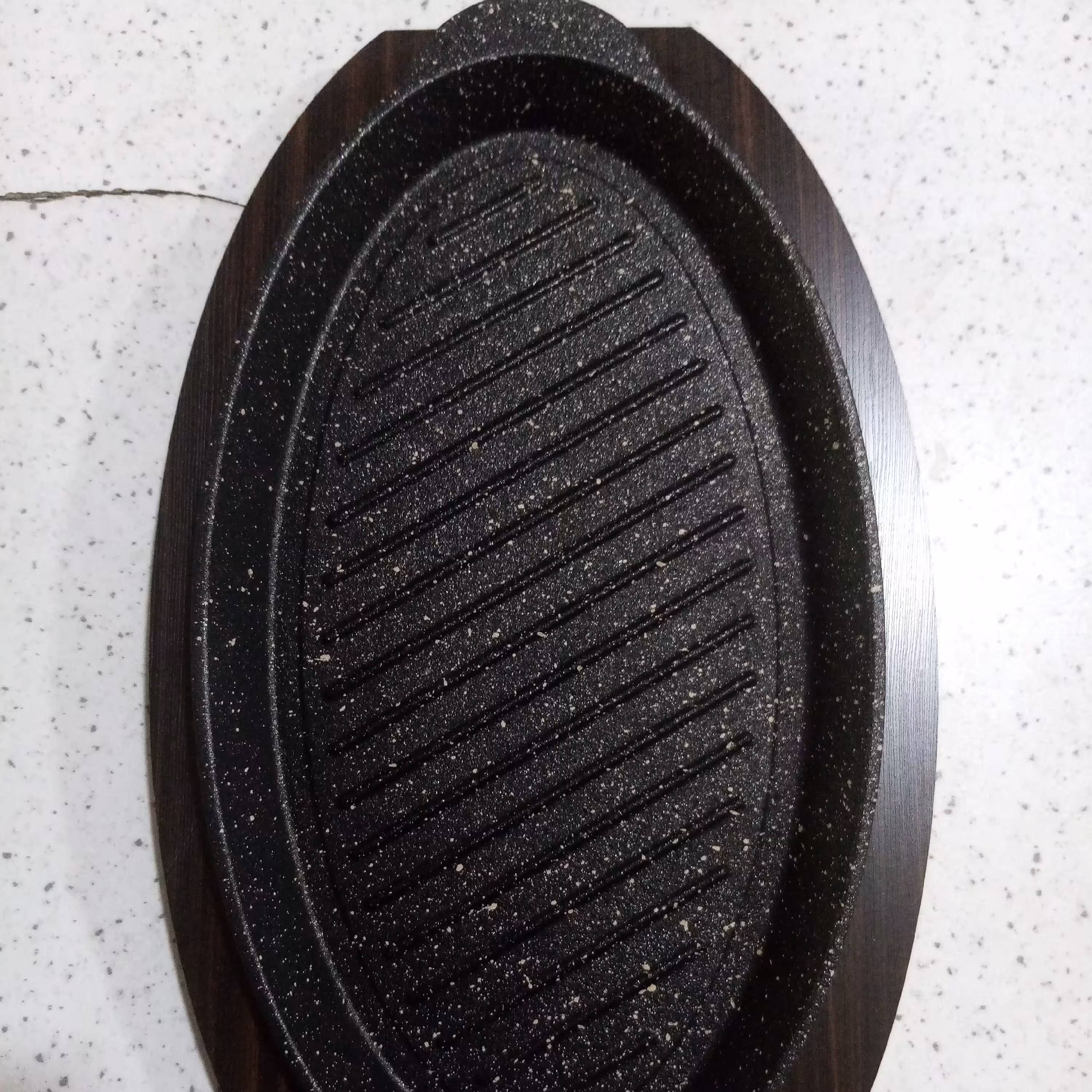 تابه چدنی گریل