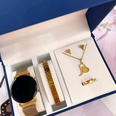 ساعتledدو دکمه ست با دستبند حدید و نیم ست و حلقه طلایی