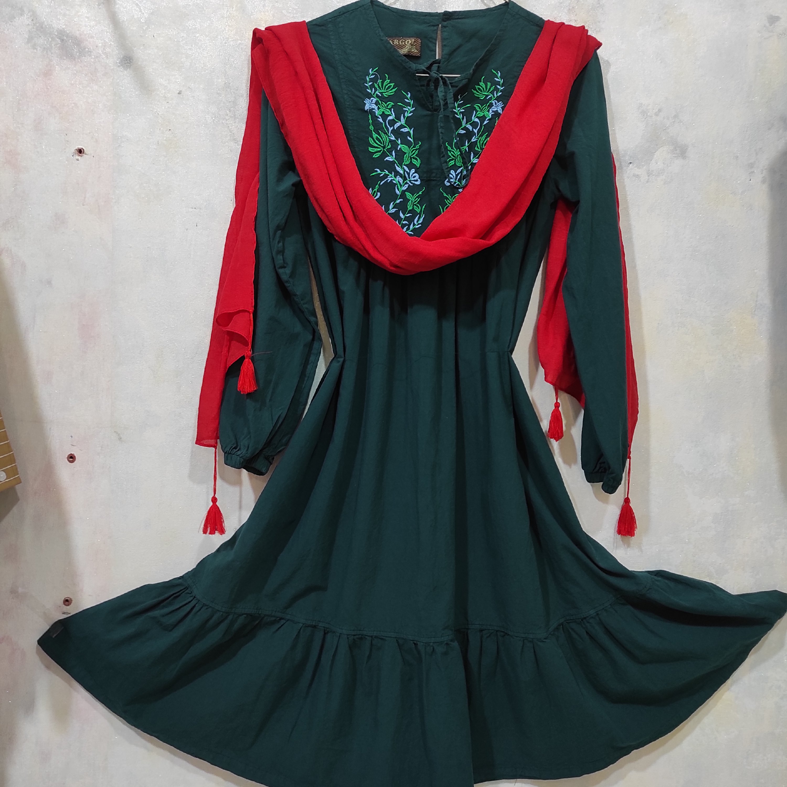 مانتو نازلیی