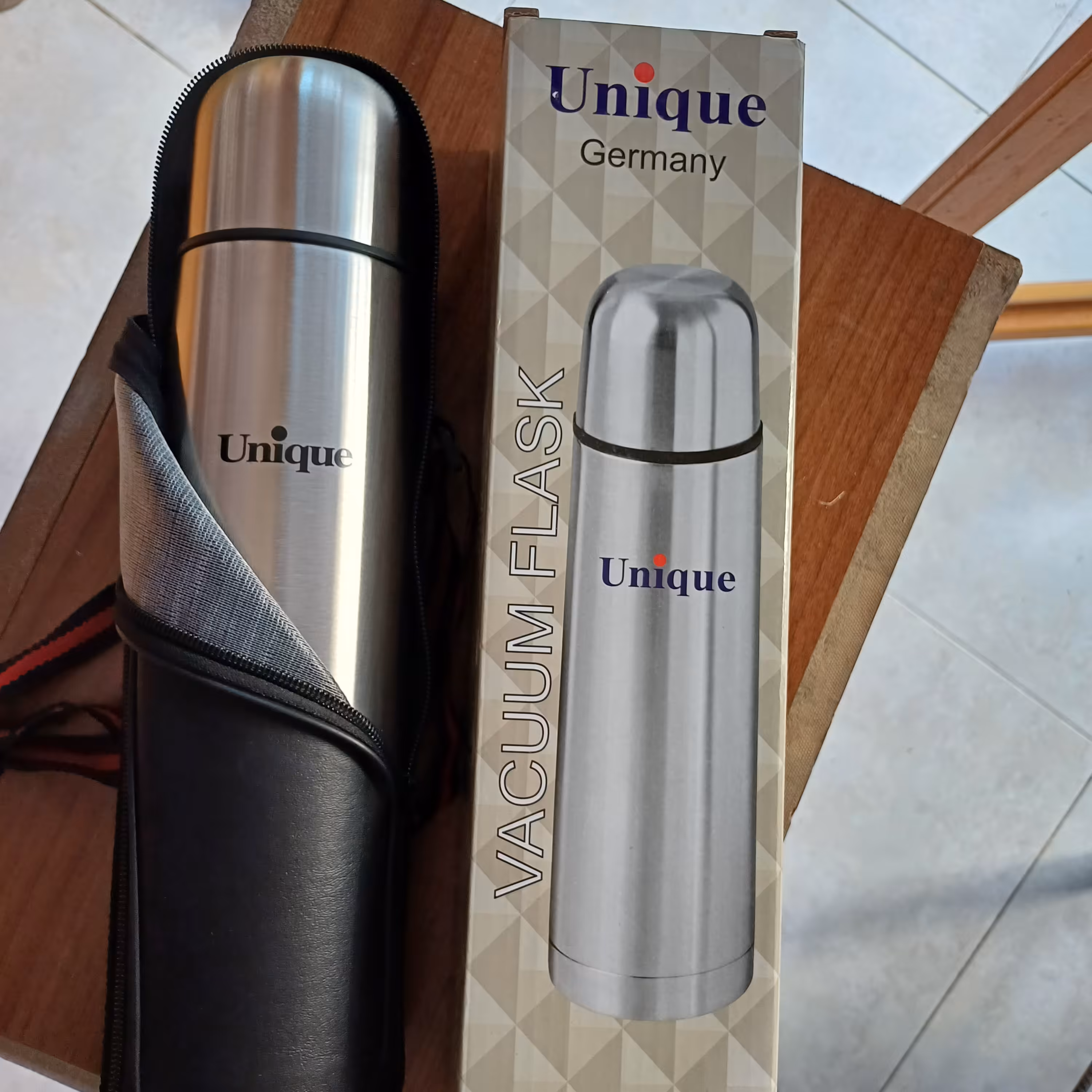 فلاسک 1 لیتر یونیک (پس کرایه)