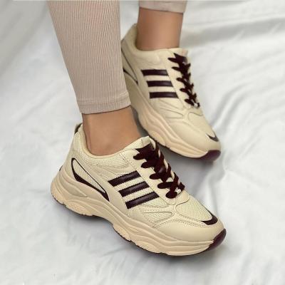 کفش اسپرت زنانه مدل کتانی ادیداس سایز37 تا 41 کرم زرشکی