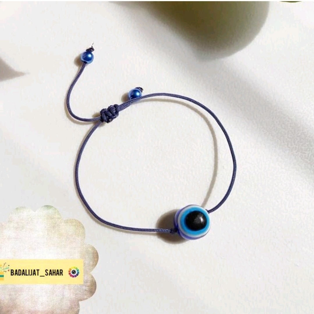 دستبند  عمده سایز هر دستی میشه از کودک تا بزرگ سال حداقل سفارش  10 عدد 