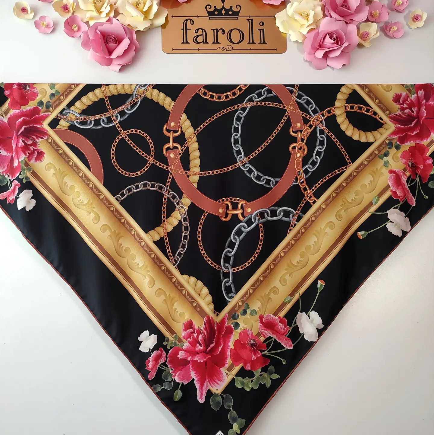 روسری نخ ابریشم گارزا طرح مارگریت مشکی