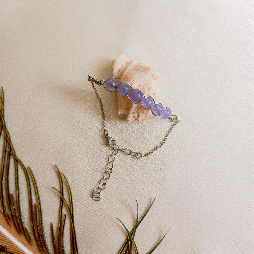 دستبند عقیق کبود کاملا دستساز جنس استیل و رنگ ثابت