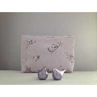 کیف لوازم آرایش آنام طرح گنجشگ صورتی