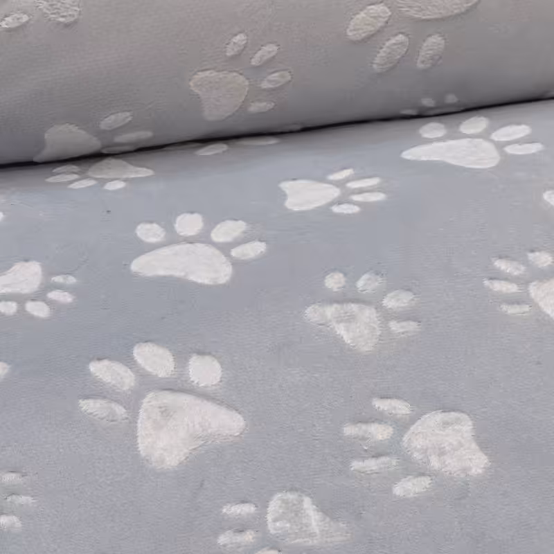 پارچه مخمل طرح ردپا طوسی یخی  -عرض 170 سانتی متر 