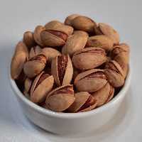 پسته اکبری شور درجه یک