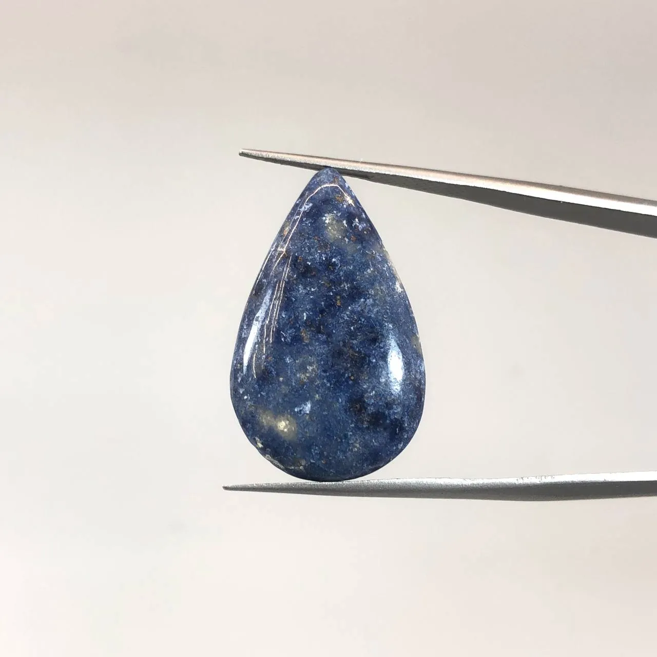 نگین معدنی دمورتیریت 250740