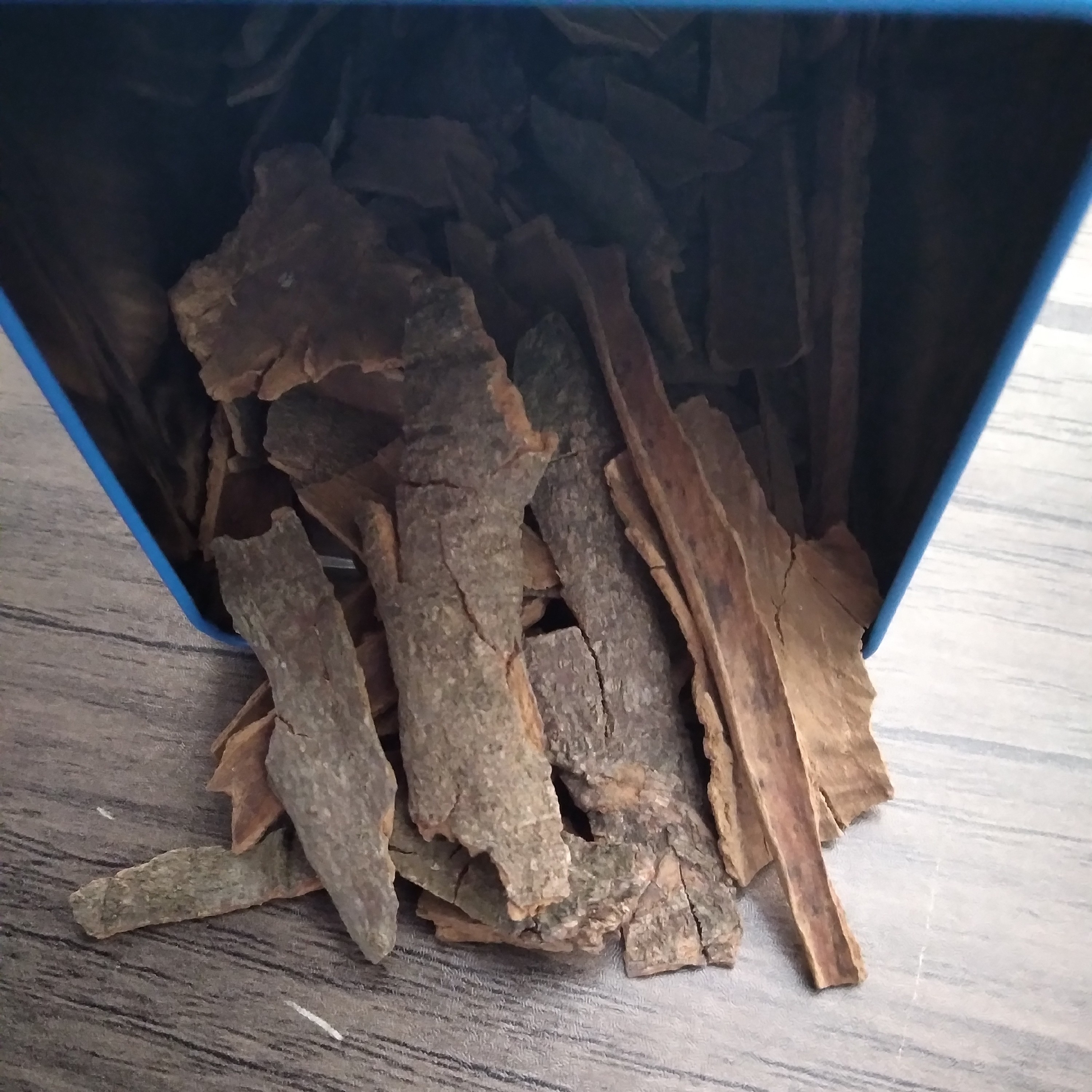 دارچین اعلا  و بی نظیر  پودر و قلم کیلویی 170 تومان 