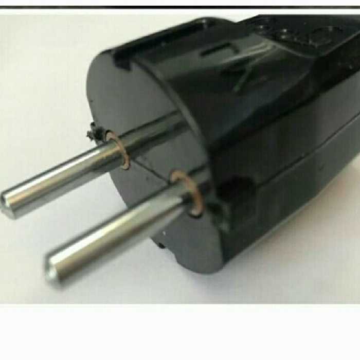 دوشاخه برق سایز بزرگ