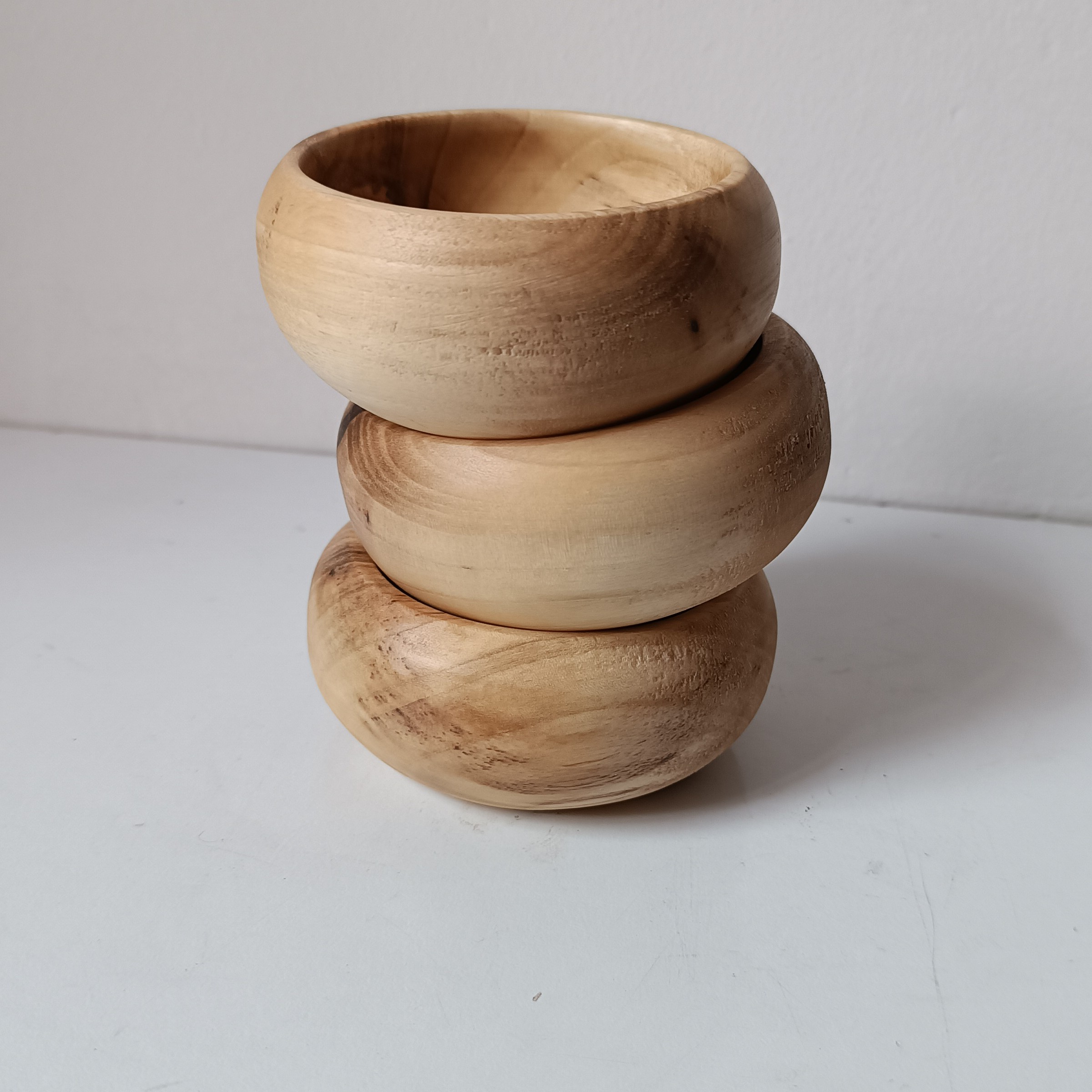 کاسه چوبی خراطی شده ، پیاله چوبی